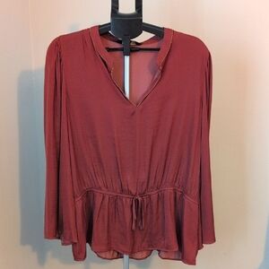 Beautiful Silky Blouse Size XL